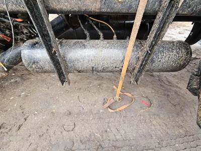 Kenworth T880 Air Tank