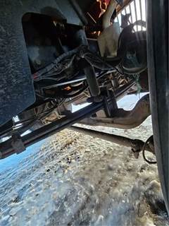 Dana-Spicer DS405 Front Axle Assembly for a 2009 International PROSTAR