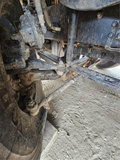 Detroit DART400 Front Axle Assembly for a 2020 Freightliner Cascadia 126