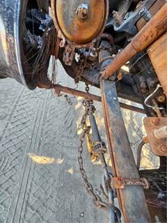 Eaton DSP40 Front Axle Assembly for a 2011 Peterbilt 389