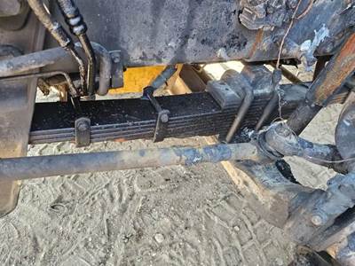 Meritor-Rockwell Front Axle Assembly for a 2013 International CT660