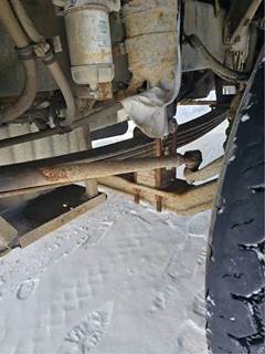 Meritor-Rockwell RT46-160 Front Axle Assembly for a 2004 Western Star 4900 SA