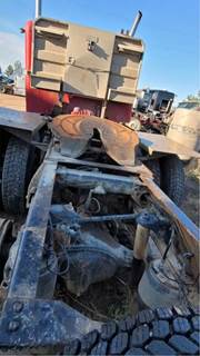 Eaton D46-170 Rear Axle Assembly for a 2005 Peterbilt 378