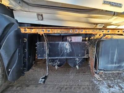 Freightliner Cascadia 125 Battery Box