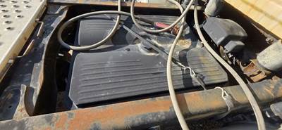 Freightliner Cascadia 125 Battery Box
