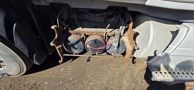 Freightliner Cascadia 125 Battery Box