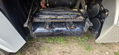 Freightliner Cascadia 126 Battery Box