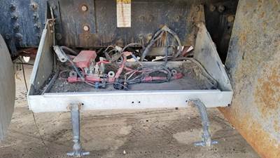 Freightliner M2 112 Battery Box for a 2007 Freightliner M2 112 Medium Duty