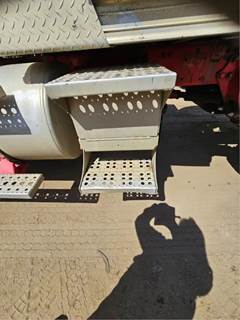 Freightliner M2 112 Battery Box for a 2008 Freightliner M2 112 Medium Duty