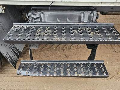 International 4200 Battery Box