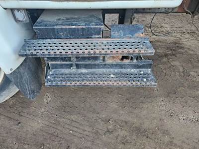 International 4700 Battery Box