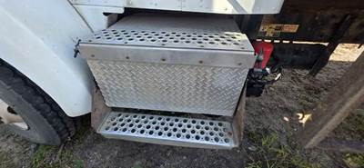 Kenworth T300 Battery Box