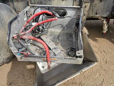 Kenworth T680 Battery Box