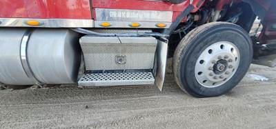 Kenworth T800 Battery Box