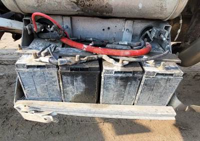 Peterbilt 389 Battery Box