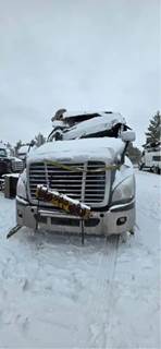 Freightliner Cascadia 125 Front Bumper