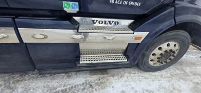 Volvo VNL Cab Fairing