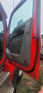 Kenworth T880 Cab Assembly