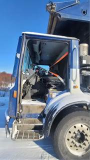 Mack MRU613 Cab Assembly