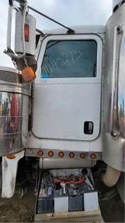 Peterbilt 367 Cab Assembly