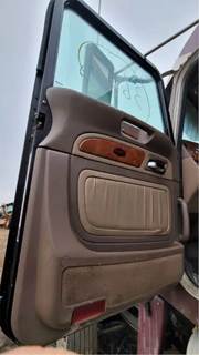 Peterbilt 388 Cab Assembly