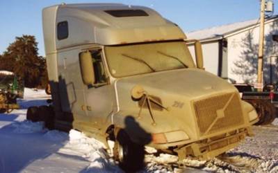Volvo VNL64T Cab Assembly