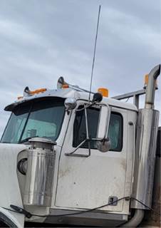 Western Star 4900FA Cab Assembly for a 2006 Western Star 4900 FA
