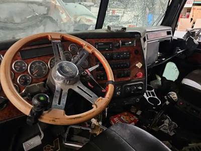 Western Star 4900FA Cab Assembly for a 2011 Western Star 4900 FA