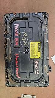 Eaton-Fuller EE0-17F112C Chassis Control Module for a 2021 Kenworth T680