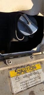 Freightliner Cascadia 126 DEF Tank