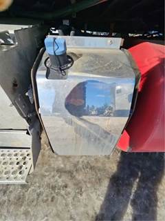 International LT625 DEF Tank