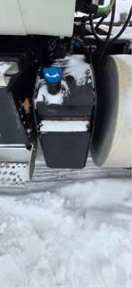 International LT625 DEF Tank