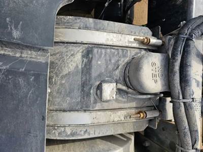 Kenworth T680 DEF Tank