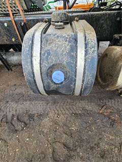 Kenworth T880 DEF Tank