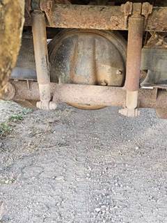 Eaton DS461P Rear Differential for a 1993 Western Star 4900