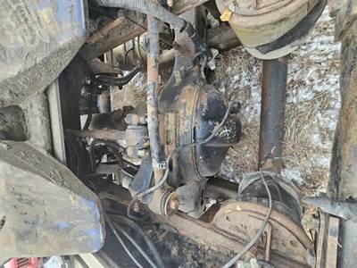 Eaton T800B Rear Differential for a 2004 Kenworth T800B