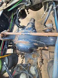 Mercedes-Benz DART400-4S Rear Differential for a 2013 Freightliner Cascadia 125