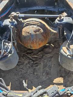 Meritor-Rockwell MT40-14X Rear Differential for a 2015 Peterbilt 579