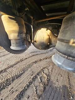 Meritor-Rockwell RT40-145 Rear Differential for a 2001 Freightliner FC70