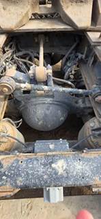 Meritor-Rockwell RT46-160 Rear Differential for a 2000 Kenworth W900