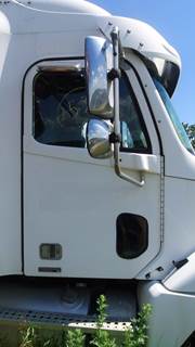 Freightliner Columbia Right Door