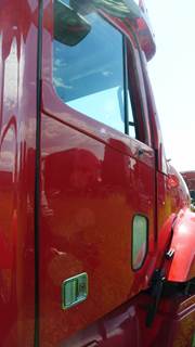 Freightliner Columbia Right Door