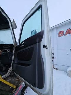 International LT625 Door