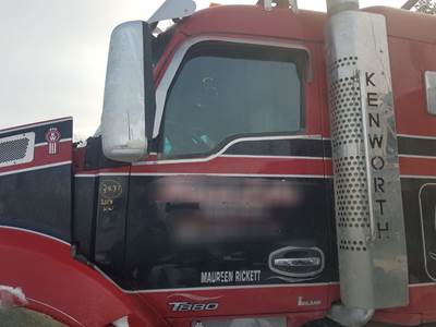 Kenworth T880 Left Door