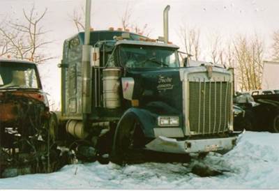 Kenworth W900 Right Door