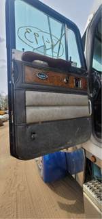 Peterbilt 379 Left Door