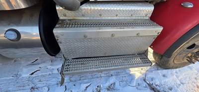 Cummins ISX15 Exhaust Assembly for a 2013 Peterbilt 367