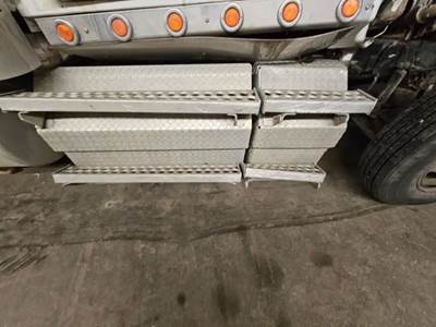 Detroit DD15 Exhaust Assembly for a 2011 Western Star 4900 FA