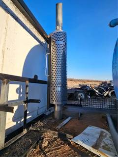 Kenworth T600 Exhaust Pipe