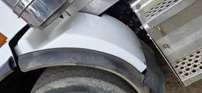 Kenworth T800 Fender